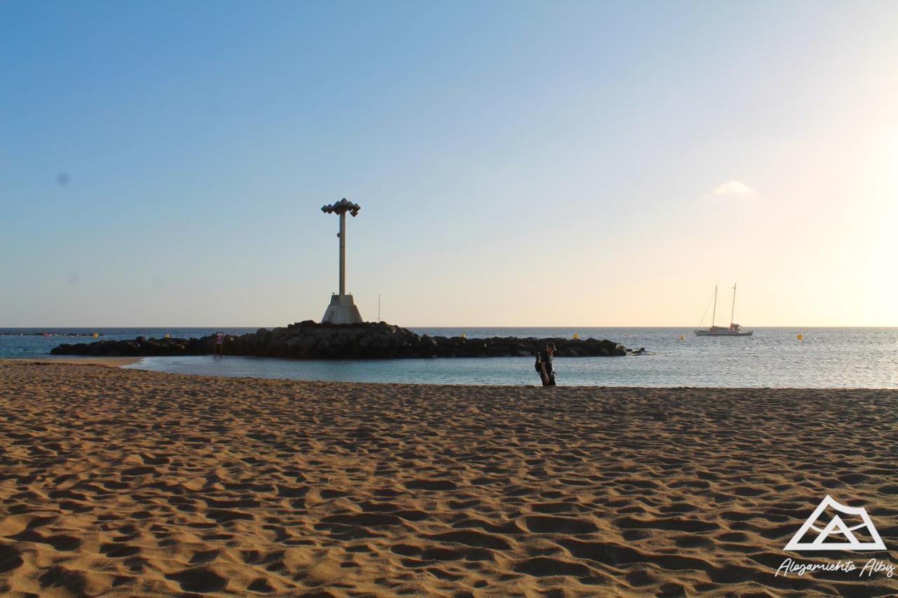 Alojamiento Alby: Oceano Los Cristianos  Bagian luar foto